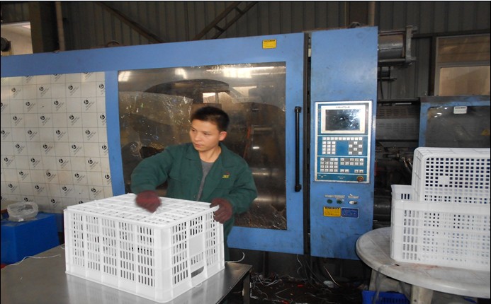 浙江塑料周转箱厂家生车间