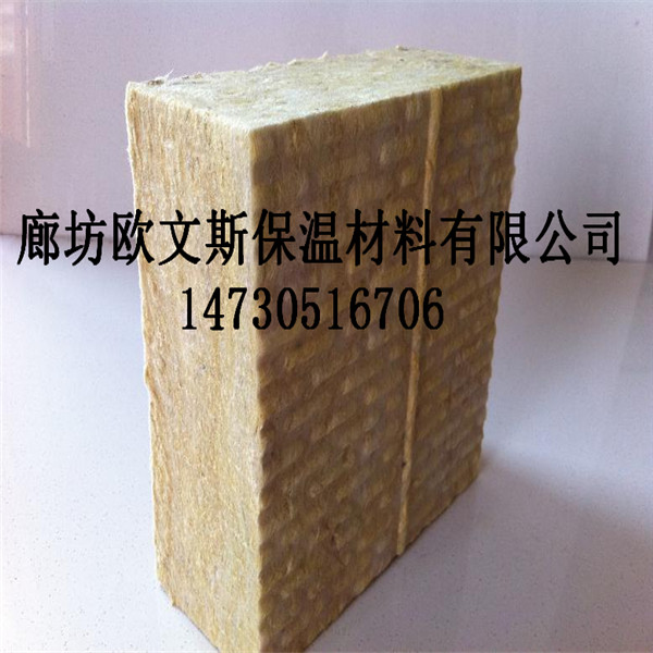 岩棉板价格施工方便、用途广泛