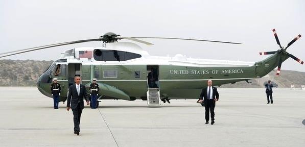 &ldquo;海军一号&rdquo;直升机。（图片来源：新华/法新）